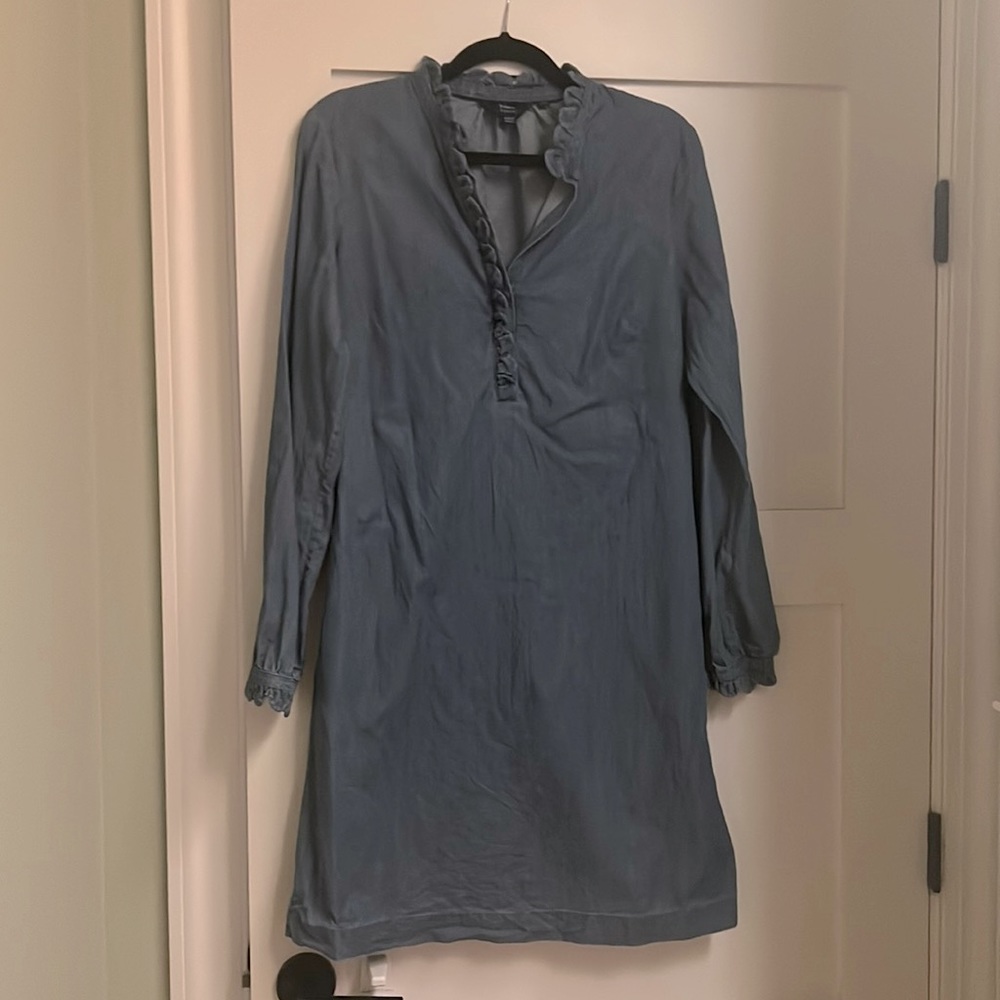Like New Boden Chambray Shift Dress